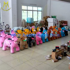 الصين Hansel coin operated horse ride motorized riding toys rohs standard luck cow electric motorized scooter with rich toys المزود