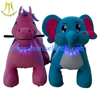 الصين Hansel hot selling kids plush battery operated animal toy ride from China المزود