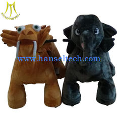 الصين Hansel high quality family walking plush animal toy ride on elephant المزود