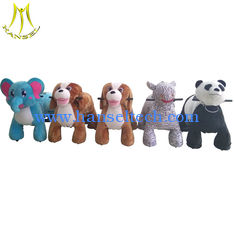 الصين Hansel four wheel electric car electric motorized plush riding animals المزود