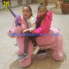 الصين Hansel indoor playground walking battery operated ride on plush toy horse المزود