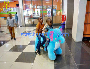 الصين Hansel  shopping mall plush walking animal scooter ride on animal toy animal robot for sale المزود