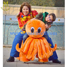 الصين Hansel amusement plush kid riding octopus toy motorized animal toy rides المزود