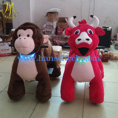 الصين Hansel non coin amusement Electric stuffed motorized animals with necklace المزود