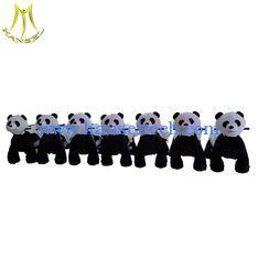 الصين Hansel coin operated plush walking bear stuffing animal machine riding panda toy المزود