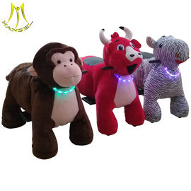 Hansel walking adult wholesale toys and battery powered plush motorized animals المزود