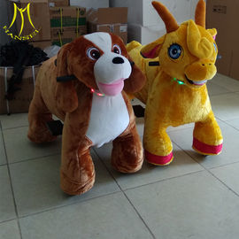 Hansel high quality battery operated 4 wheels scooter motorized plush riding animals with batttery indicator المزود