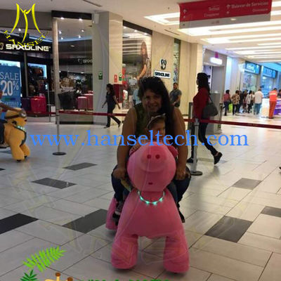 Hansel children funfair moving electric battery operated ride on plush animals المزود