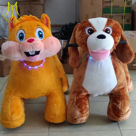 Hansel walking stuffed electric battery powered plush toy ride on animals المزود