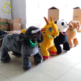 Hansel coin operated electric game machine walking plush animal toy ride المزود