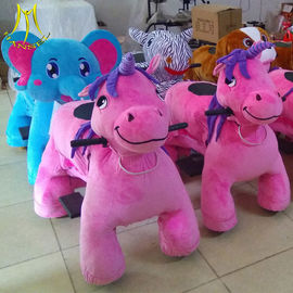 Hansel  indoor and outdoor electric plush horse for sale hot electric animal scooter المزود