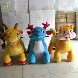 Hansel shopping mall electric walking large plush ride on animal toy المزود