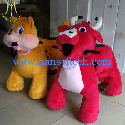 Hansel naughty castle playground kids ride on plush animal electric scooter المزود