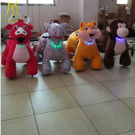 Hansel Family ride on toys battery powered plush animal electric scooter المزود