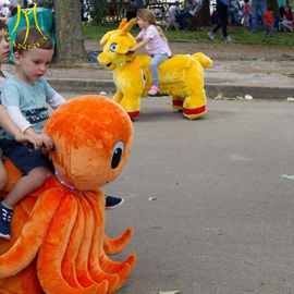 Hansel high attractive kid amusement park trains rides for sale coin game stuffed animal party motorized ride for party المزود